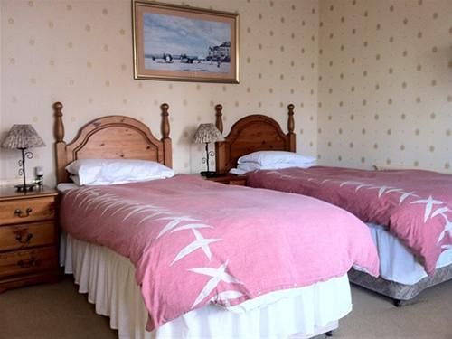 Bugle Coaching Inn Ярмът Екстериор снимка